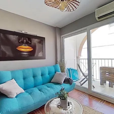 Sun Apartment *